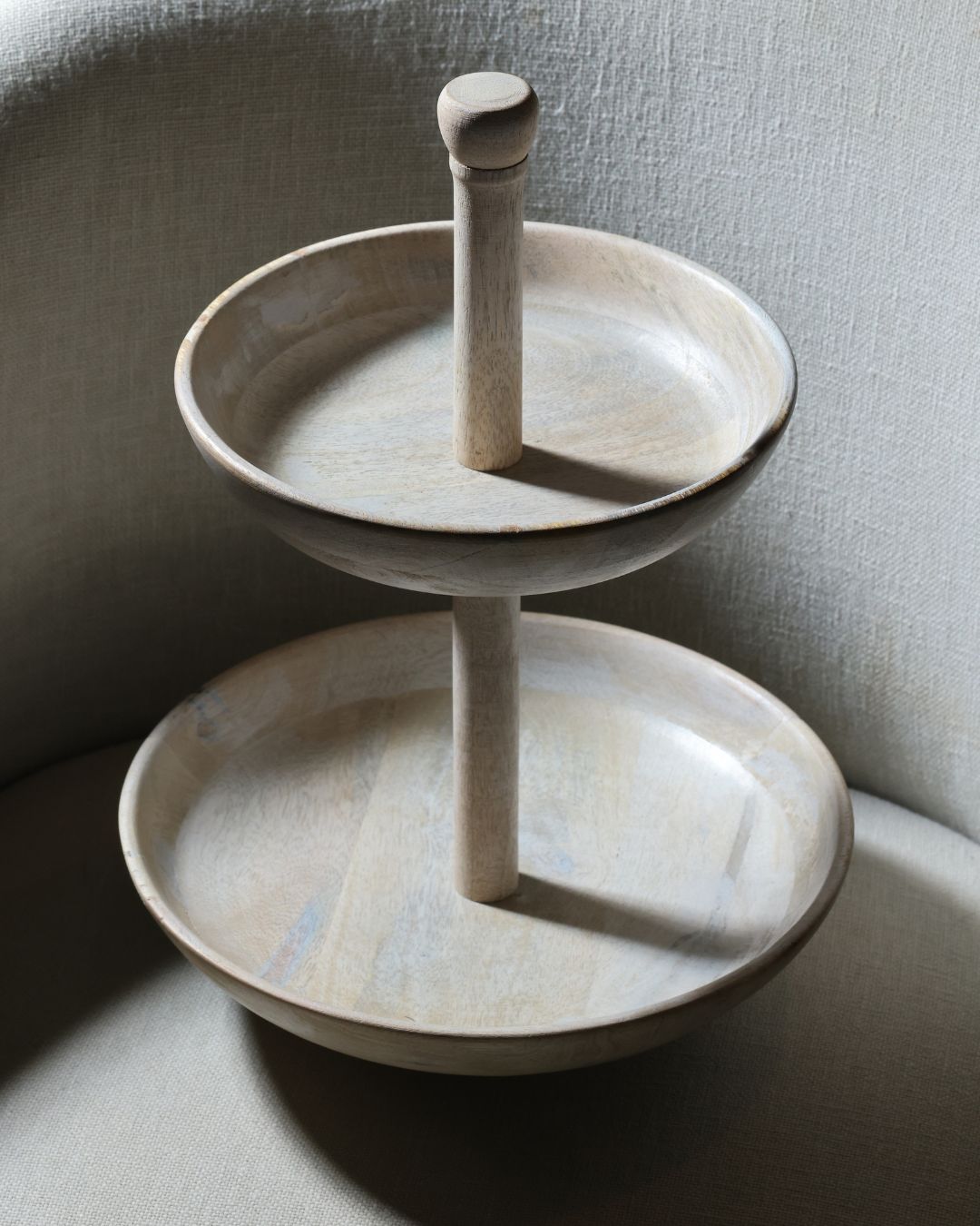 Elevatio (Rustic White finish)